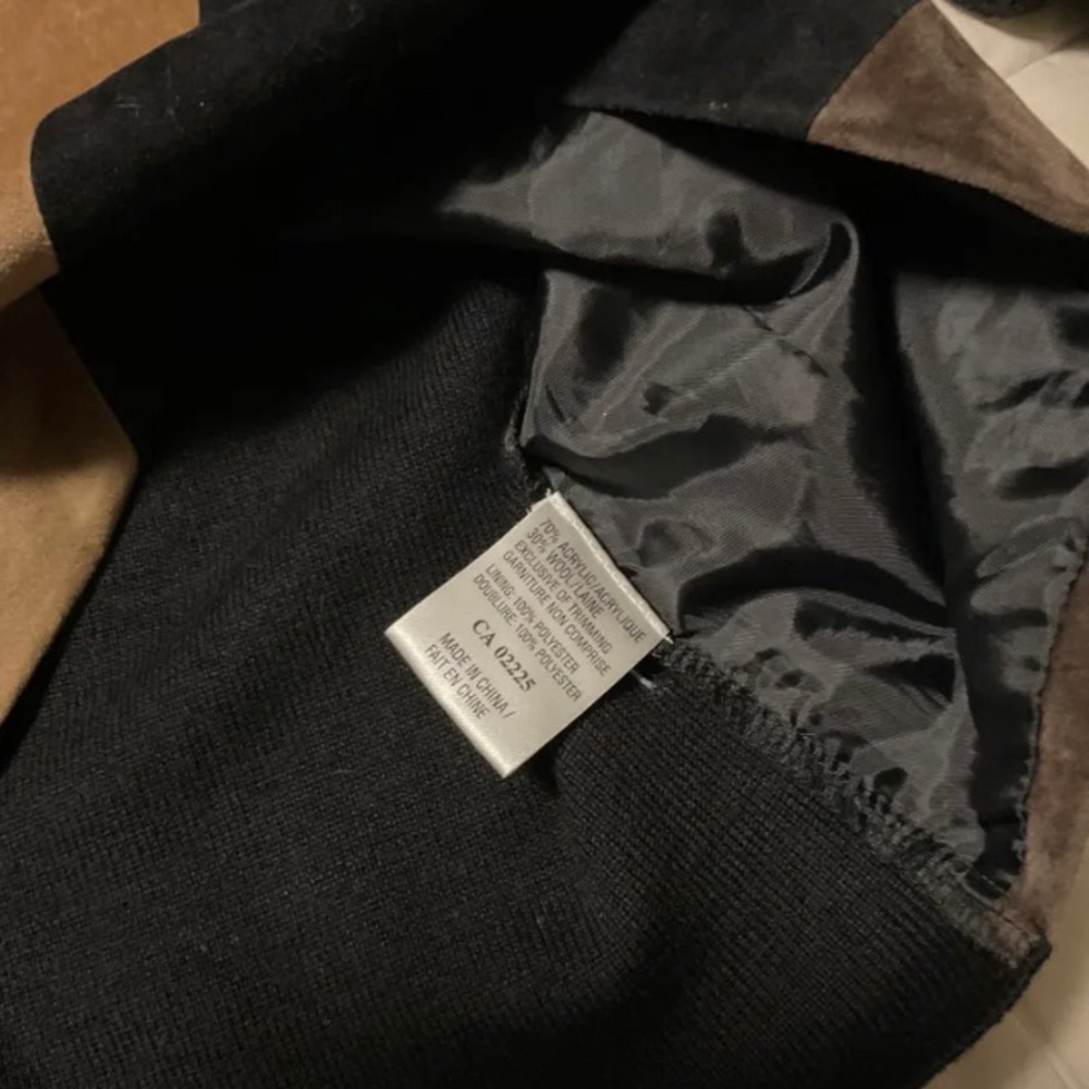 Velvet Sweater - Picture 5 of 7